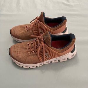 On Cloud Cloudswift Size 8.5